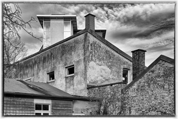 Black-White.jpg