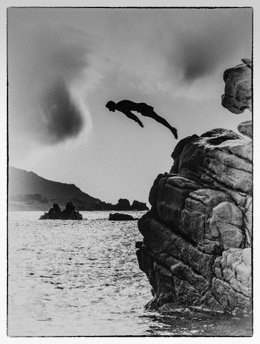 Black-White-01-6.JPG